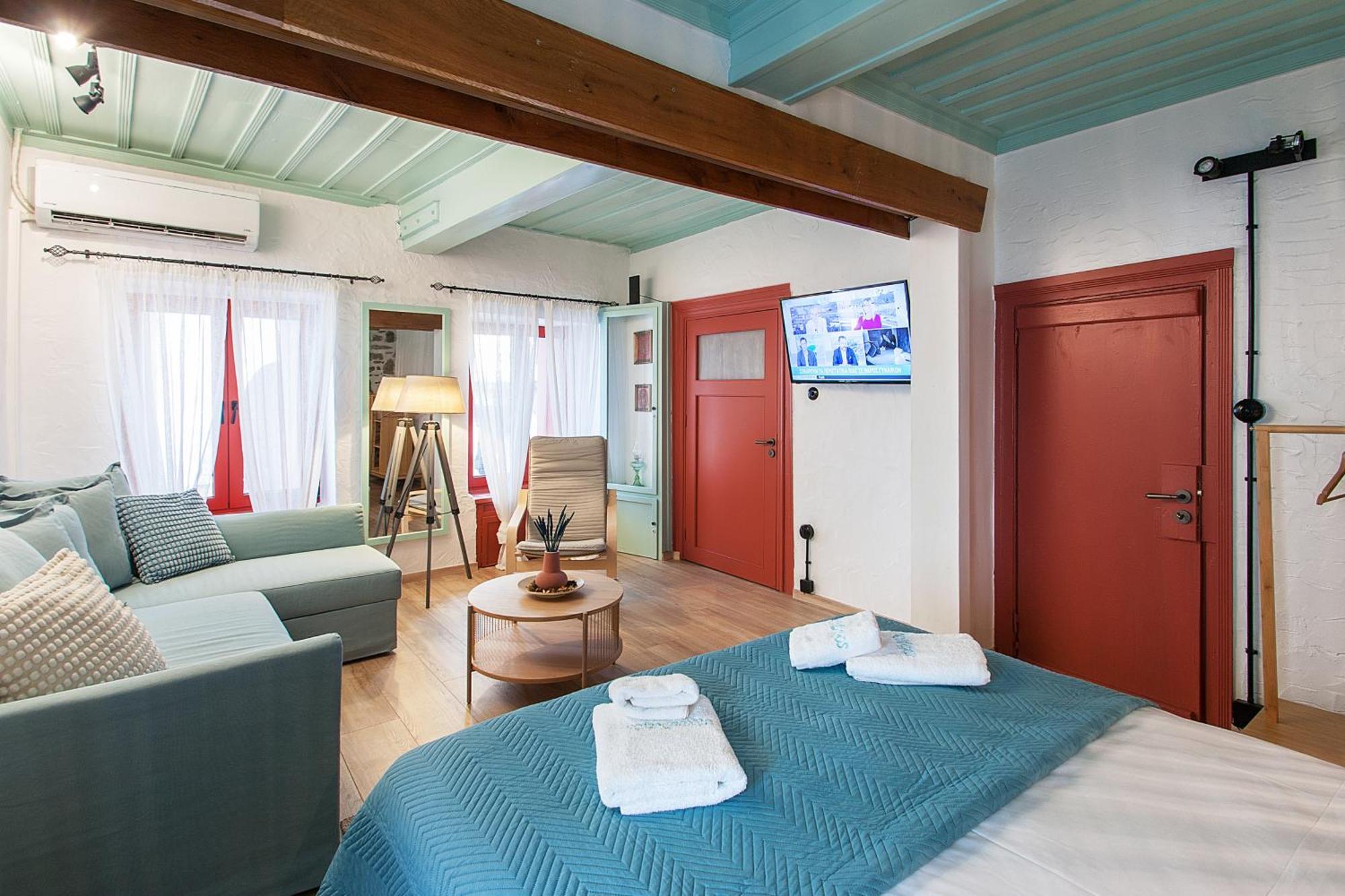 Archipelagos By Halu! Skiathos Town Exterior photo